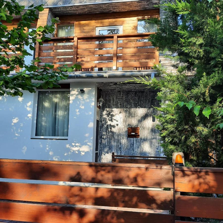 Villa Sagan Zamárdi Exterior foto